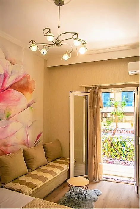 Ayasofia Suite Jakuzzi 2 Bedrooms Balcony Thessaloniki 0*,  Greece