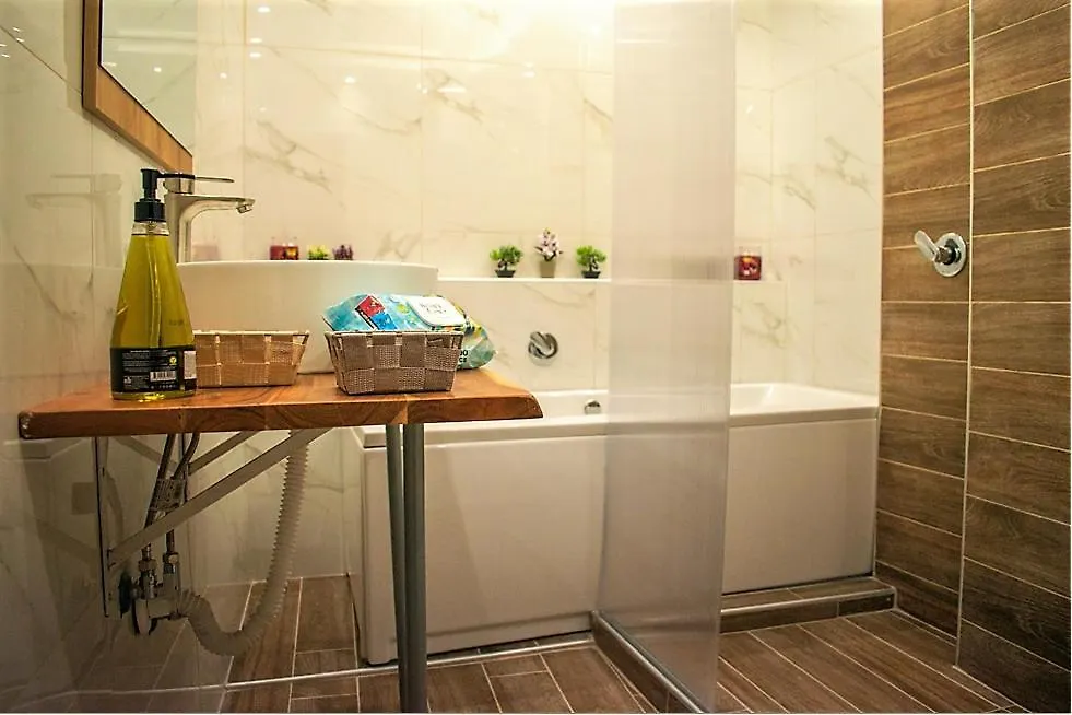 Ayasofia Suite Jakuzzi 2 Bedrooms Balcony Thessaloniki